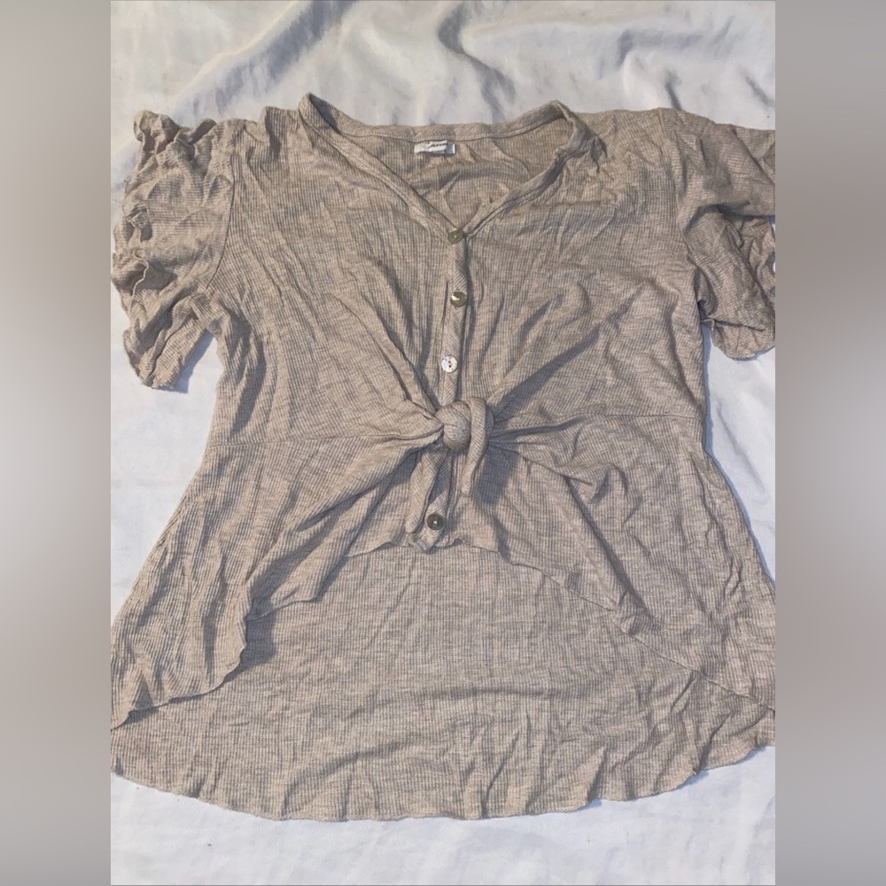 Maurices Tie/button Front Top Size L